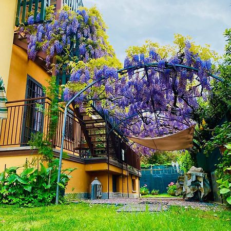 Welcome Traveller Divine Cecile Garda  Exterior photo